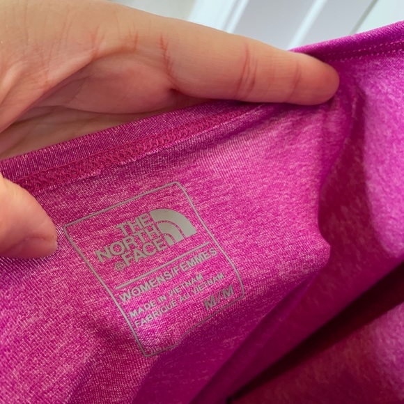 The North Face Women’s Beyond Backless Tank Sz Medium - Picture 8 of 10